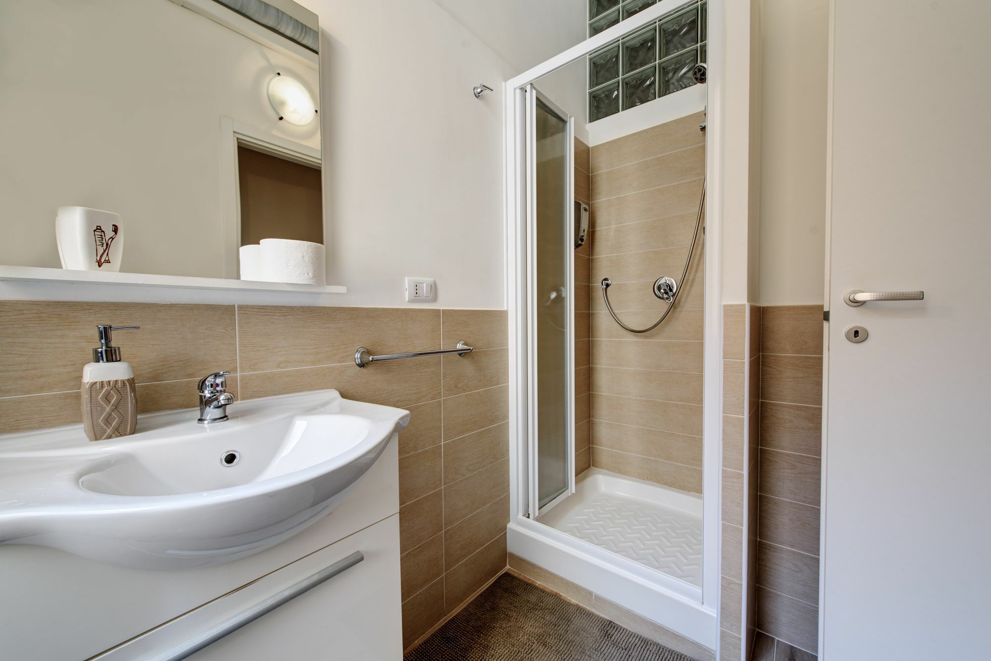 Ad Hoc Guest House Ρώμη Εξωτερικό φωτογραφία