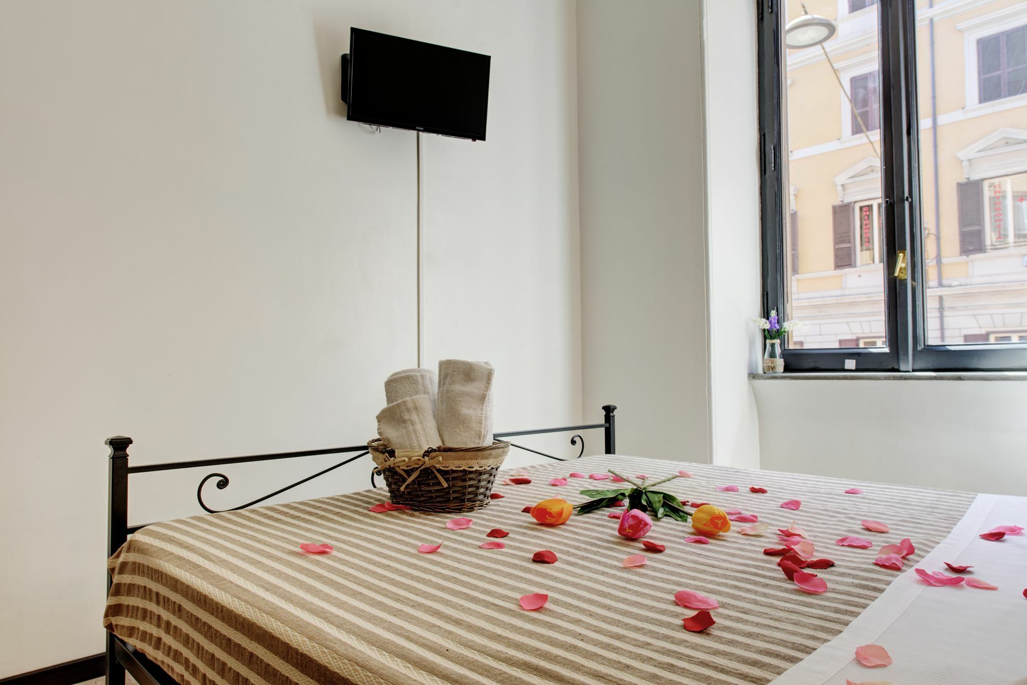 Ad Hoc Guest House Ρώμη Εξωτερικό φωτογραφία