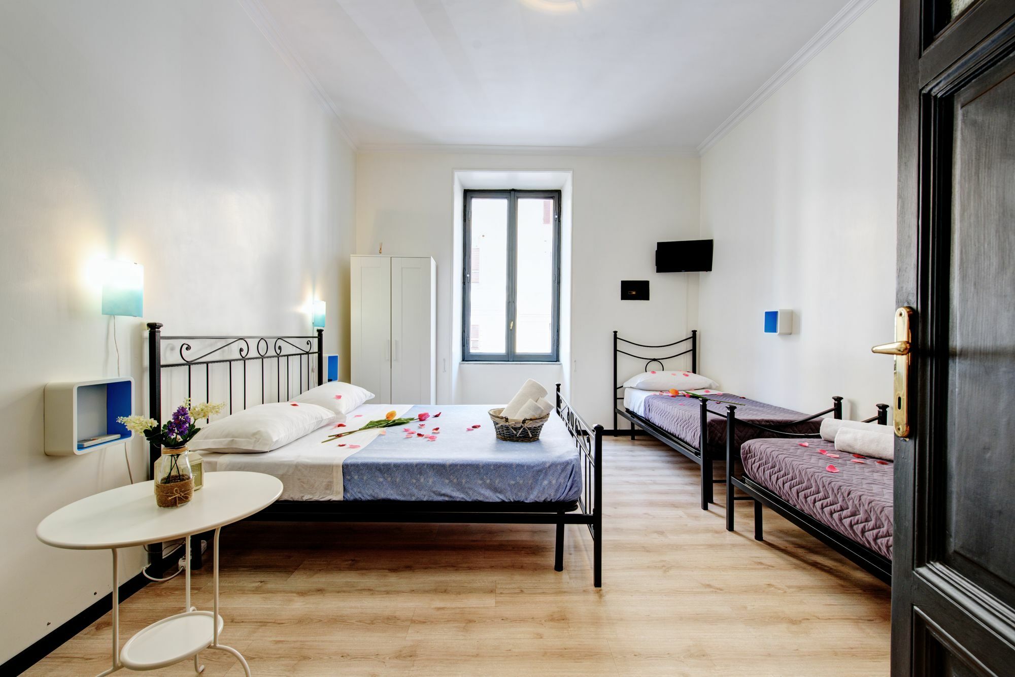 Ad Hoc Guest House Ρώμη Εξωτερικό φωτογραφία